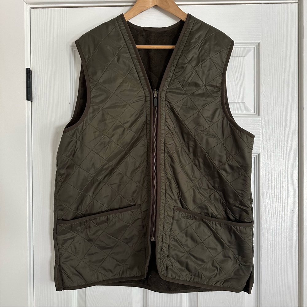 Barbour quilted vest, men’s large